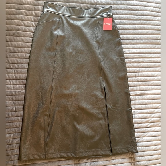 SPANX Dresses & Skirts - Spanx Leather-Like Midi Skirt